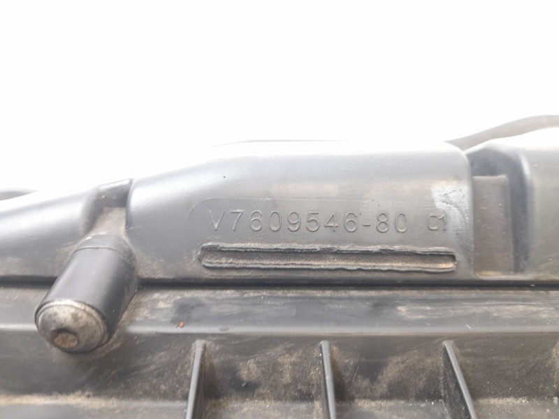 Recambio de filtro aire para citroen c4 picasso 1.6 16v referencia OEM IAM V7609546  