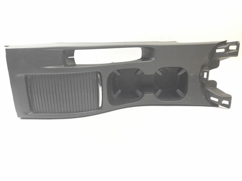 Recambio de consola central para chevrolet orlando (j309) 2.0 d referencia OEM IAM 95971706  