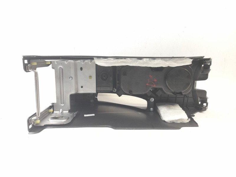 Recambio de consola central para chevrolet orlando (j309) 2.0 d referencia OEM IAM 95971706  