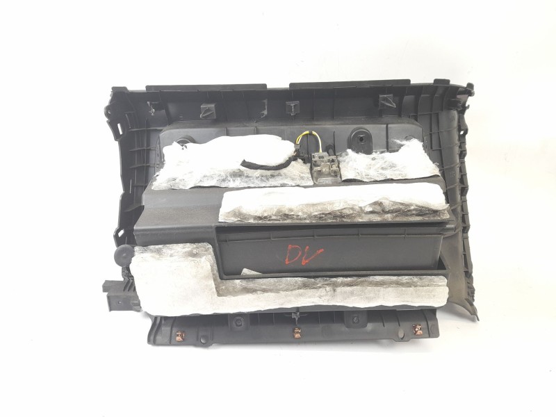 Recambio de guantera para chevrolet orlando (j309) 2.0 d referencia OEM IAM   