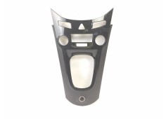 Recambio de moldura para chevrolet orlando (j309) 2.0 d referencia OEM IAM 96897085  