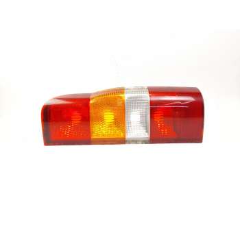 PILOTO TRASERO DERECHO YC1X13434A YC1X13404A