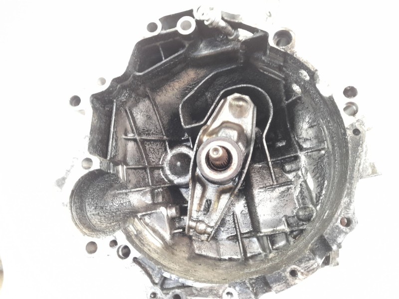 Recambio de caja cambios para audi a4 b5 (8d2) 1.9 tdi referencia OEM IAM 012301103L  
