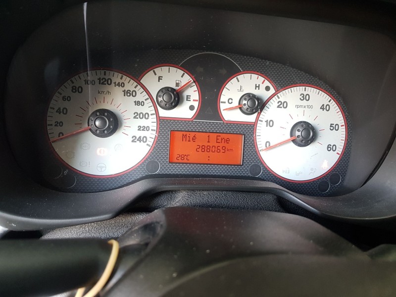 fiat grande punto (199) 1.9 d multijet del año 2005