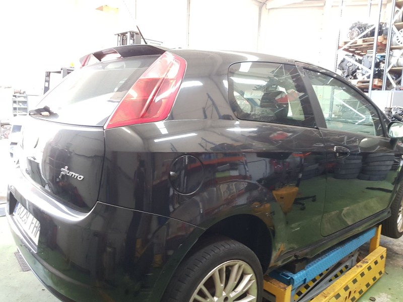 fiat grande punto (199) 1.9 d multijet del año 2005