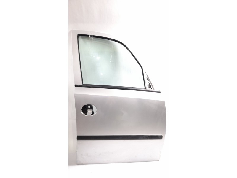 Recambio de puerta delantera derecha para opel meriva enjoy referencia OEM IAM   