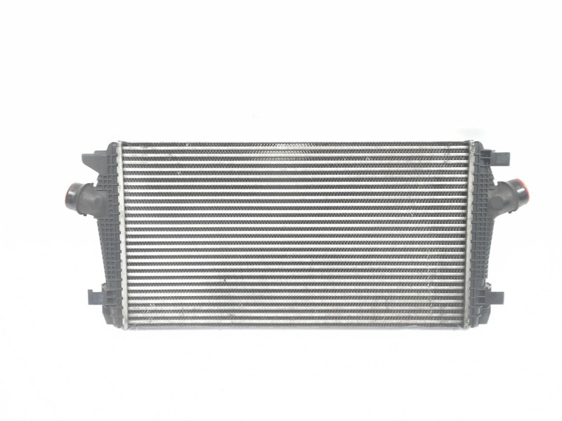 Recambio de intercooler para chevrolet orlando (j309) 2.0 d referencia OEM IAM 13267647  