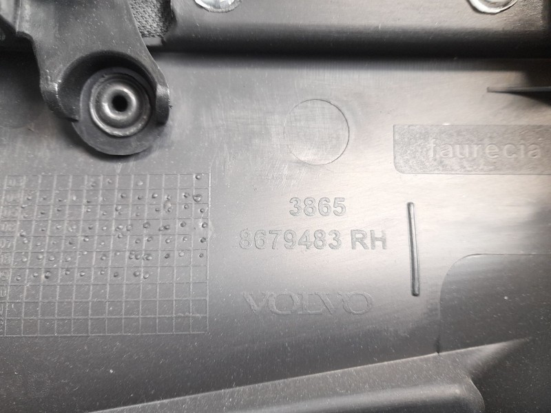 Recambio de guarnecido puerta trasera derecha para volvo s40 ii (544) 2.0d referencia OEM IAM 8679483 39860606 