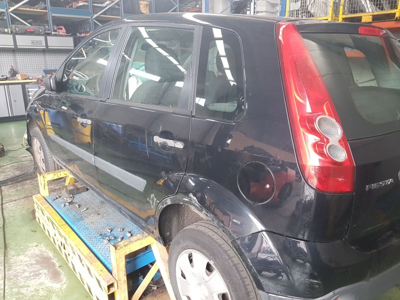 ford fiesta v (jh_jd)1.4tdci del año 2001