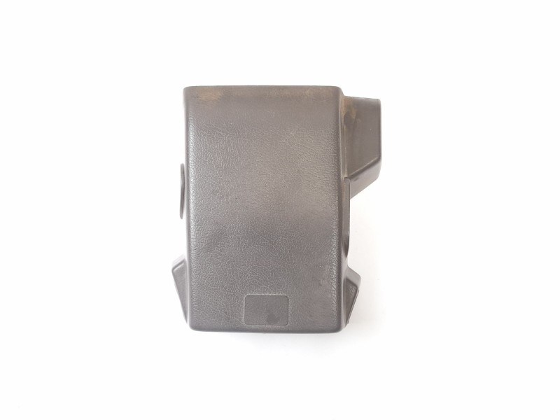 Recambio de moldura para nissan terrano (wd21) 2.7 td 4wd referencia OEM IAM 4847001G00 4847001G01 4847001G02