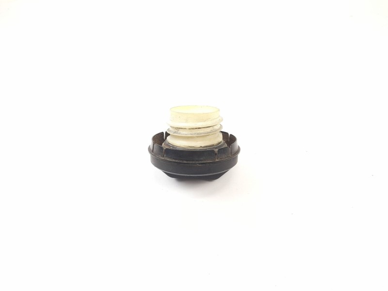 Recambio de tapon combustible para mitsubishi l 200 (k6/7) 2.5 td (k64t) referencia OEM IAM   