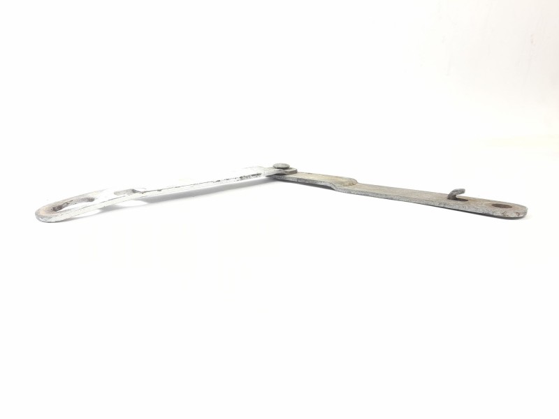Recambio de bisagra para mitsubishi l 200 (k6/7) 2.5 td (k64t) referencia OEM IAM   