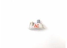 Recambio de piloto lateral izquierdo para mitsubishi l 200 (k6/7) 2.5 td (k64t) referencia OEM IAM    2
