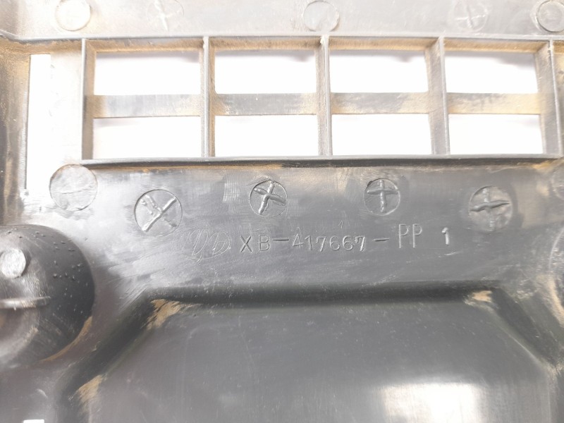 Recambio de moldura para mitsubishi l 200 (k6/7) 2.5 td (k64t) referencia OEM IAM XB417667  