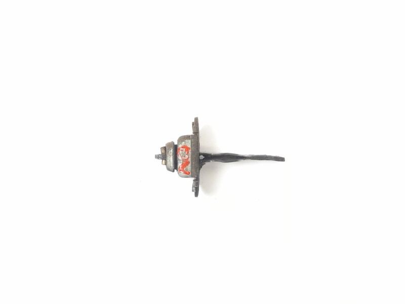 Recambio de retenedor puerta para nissan terrano (wd21) 2.7 td 4wd referencia OEM IAM   