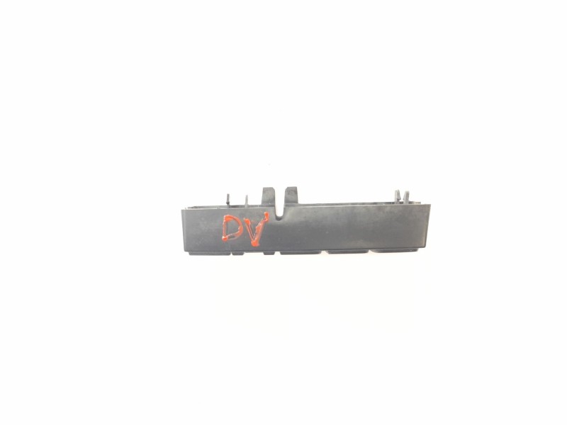 Recambio de emblema para nissan terrano (wd21) 2.7 td 4wd referencia OEM IAM   