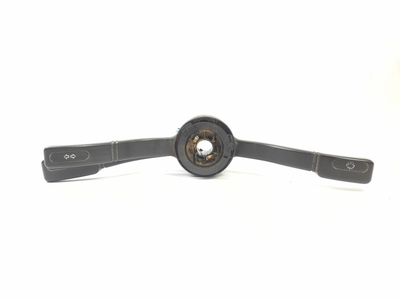 Recambio de mando volante para peugeot boxer furgón (230l) 2.8 hdi referencia OEM IAM B883  