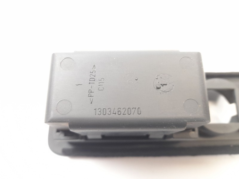 Recambio de moldura para peugeot boxer furgón (230l) 2.8 hdi referencia OEM IAM 1303462070  