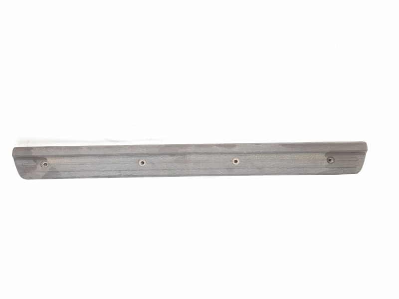 Recambio de moldura para mitsubishi l 200 (k6/7) 2.5 td (k64t) referencia OEM IAM   
