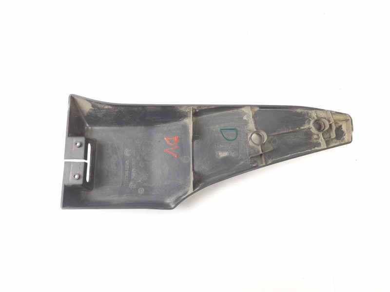 Recambio de moldura para peugeot boxer furgón (230l) 2.8 hdi referencia OEM IAM 1300190070  