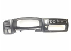 Recambio de moldura para mitsubishi l 200 (k6/7) 2.5 td (k64t) referencia OEM IAM MR117494 MR117508 