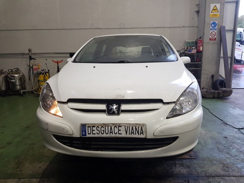 peugeot 307 3p xs. 2.0 hd del año 2000