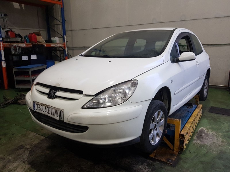 peugeot 307 3p xs. 2.0 hd del año 2000
