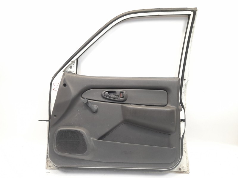 Recambio de puerta delantera derecha para mitsubishi l 200 (k6/7) 2.5 td (k64t) referencia OEM IAM   