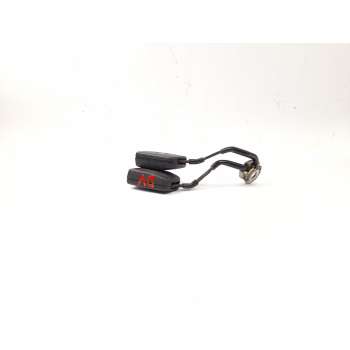 ENGANCHE CINTURON SEGURIDAD TRASERO IZQUIERDO 1J0857488 33001773