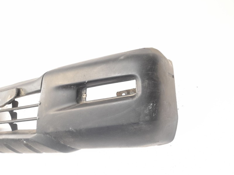 Recambio de paragolpes delantero para mitsubishi l 200 (k6/7) 2.5 td (k64t) referencia OEM IAM   
