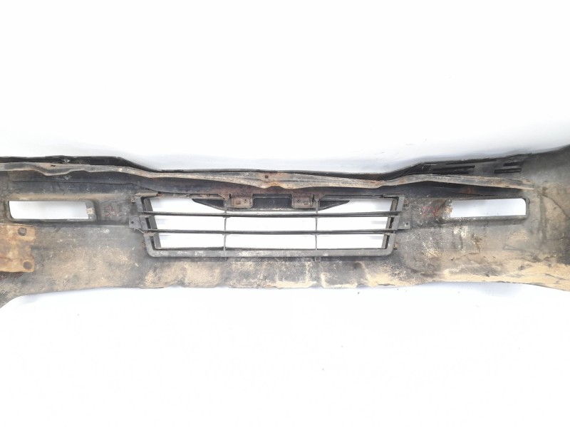 Recambio de paragolpes delantero para mitsubishi l 200 (k6/7) 2.5 td (k64t) referencia OEM IAM   