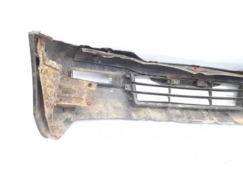 Recambio de paragolpes delantero para mitsubishi l 200 (k6/7) 2.5 td (k64t) referencia OEM IAM   
