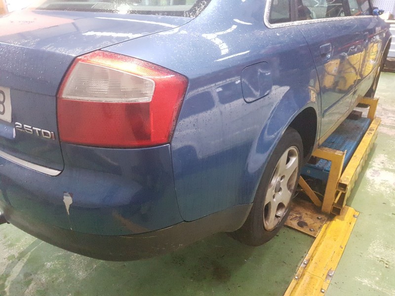 audi audi a4 b6 (8e2) 2.5 tdi del año 2001