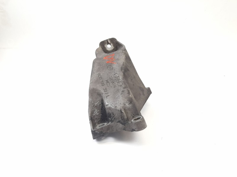 Recambio de soporte motor para audi a4 b5 (8d2) 1.9 tdi referencia OEM IAM 8D0199307L  
