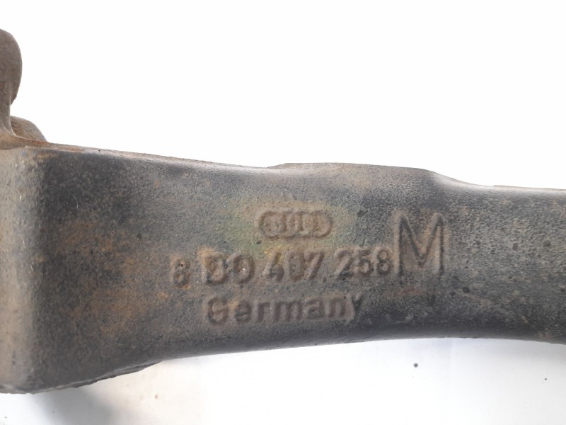 Recambio de mangueta delantera derecha para audi a4 b5 (8d2) 1.9 tdi referencia OEM IAM 8D0407258M  