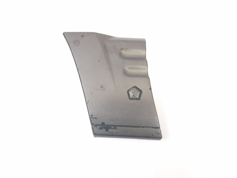 Recambio de moldura para jeep gr.cherokee i (zj) 2.5 td 4x4 (z) referencia OEM IAM 55295537  