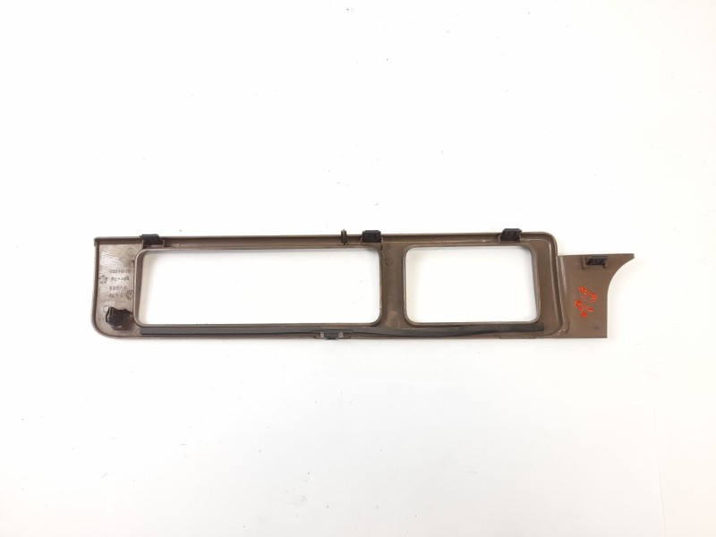 Recambio de moldura para jeep gr.cherokee i (zj) 2.5 td 4x4 (z) referencia OEM IAM 55115116  