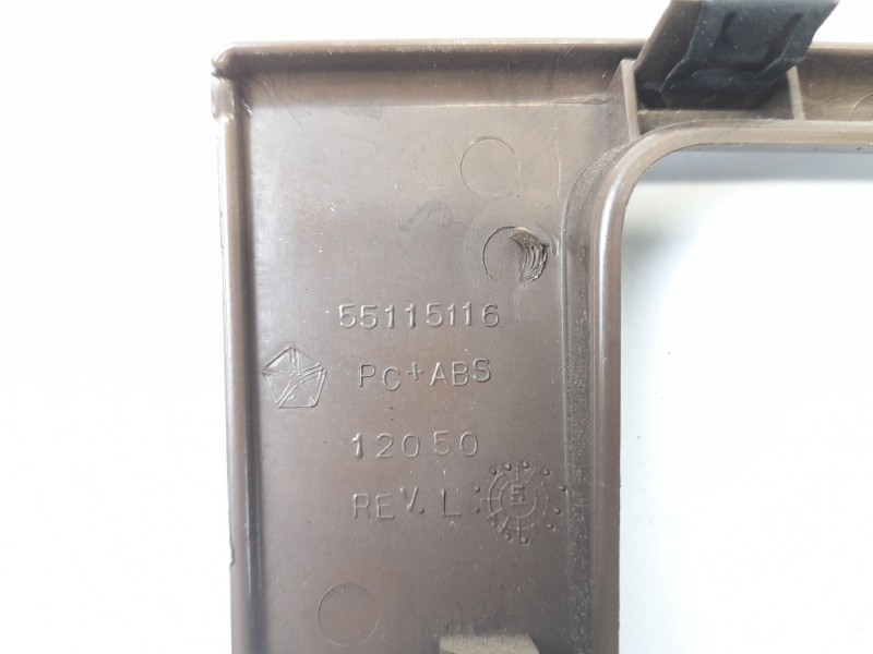 Recambio de moldura para jeep gr.cherokee i (zj) 2.5 td 4x4 (z) referencia OEM IAM 55115116  