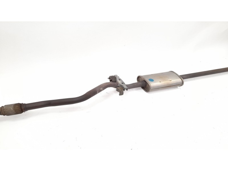 Recambio de tubo escape central para kia picanto 1.0 referencia OEM IAM SAF00 2861007102 