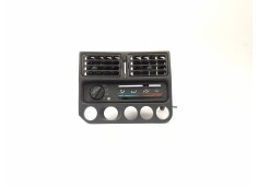 Recambio de consola central para ligier ambra 49 referencia OEM IAM 9605777177  
