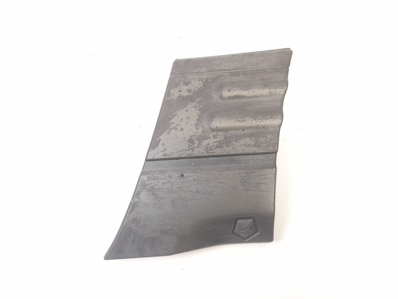 Recambio de moldura para jeep gr.cherokee i (zj) 2.5 td 4x4 (z) referencia OEM IAM 55295526  