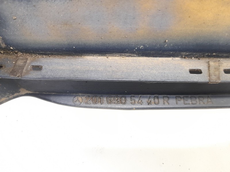 Recambio de moldura para mercedes 190 (w201) 2.3 referencia OEM IAM 2016905440R  