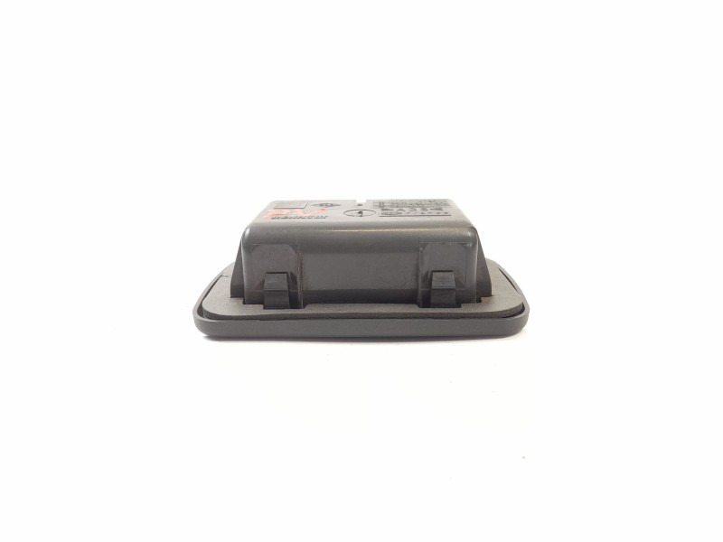 Recambio de cenicero para ligier ambra 49 referencia OEM IAM 7700835535  
