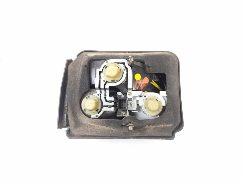 Recambio de piloto trasero derecho para ligier ambra 49 referencia OEM IAM 6R01814 023417 
