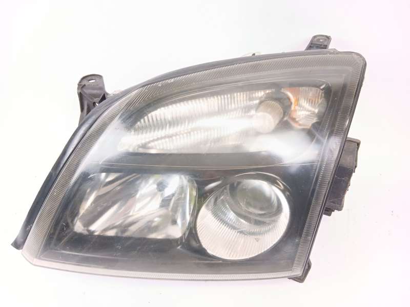FARO IZQUIERDO 15588700 