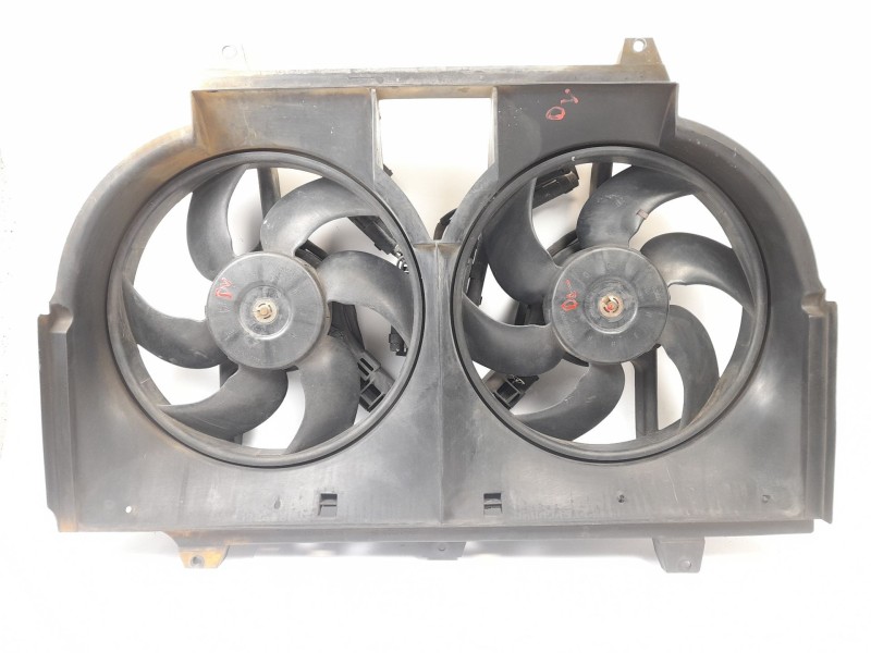 Recambio de electroventilador para nissan serena (c23) 2.3 d referencia OEM IAM 214109C0B0 440162612F 440022612F
