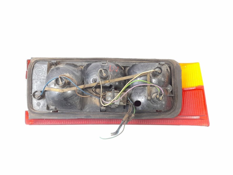 Recambio de piloto trasero izquierdo para talbot horizon 1.9 diesel referencia OEM IAM 8076Z  