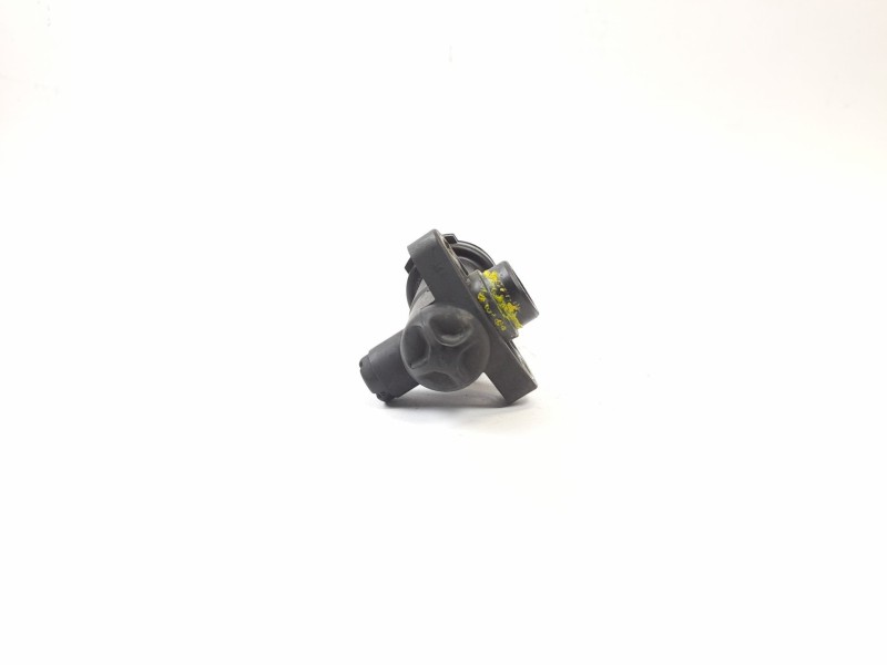 Recambio de termostato para bmw serie 3 berlina (e46) 320d referencia OEM IAM 2247723  