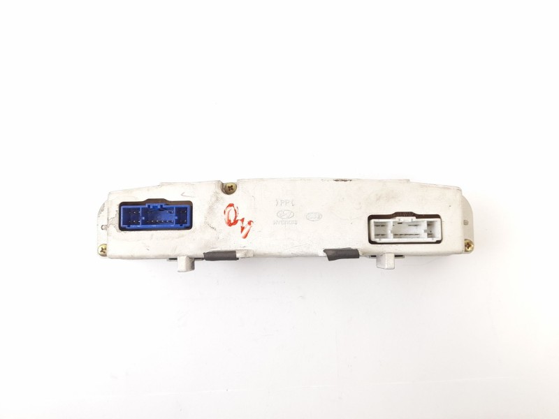 Recambio de pantalla multifuncion para hyundai matrix (fc) 1.5 crdi gls referencia OEM IAM   