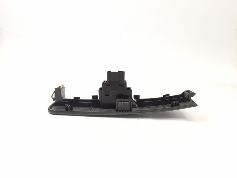 Recambio de mando elevalunas delantero derecho para hyundai matrix (fc) 1.5 crdi gls referencia OEM IAM 9358017000  